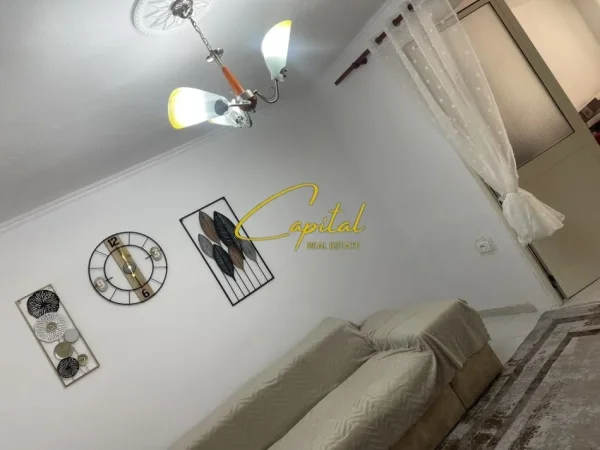 Tirane, jepet me qera apartament 2+1 Kati 1, 100 m² 620 € (21 DHJETORI)