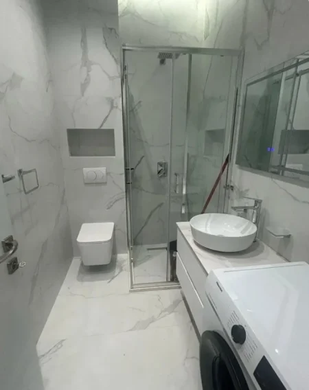 Tirane, shitet apartament 2+1+Ballkon Kati 3, 120 m² 360.000 € (Qender - 9 Katshet)