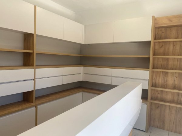 Tirane, jepet me qera ambjent biznesi Kati 0, 40 m² 500 € (rruga e Dibres tek QSUT Tirane)