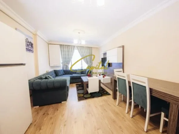 Tirane, shitet apartament 1+1 Kati 2, 76 m² 158.000 € (ISH STACIONI TRENIT)