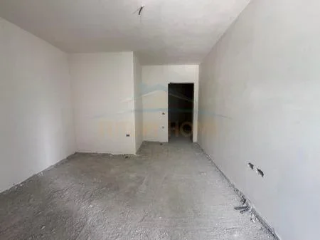 Tirane, shitet apartament 2+1 Kati 4, 115 m² 115.000 € (PASKUQAN)