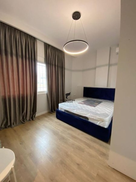 Tirane, jepet me qera apartament 1+1+Ballkon Kati 2, 60 m² 500 € (21 DHJETORI)