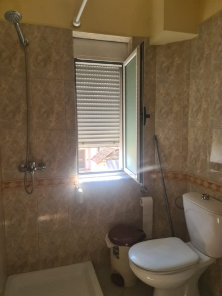 Tirane, shitet apartament 1+1+Aneks+Ballkon Kati 3, 53 m² 110.000 € 