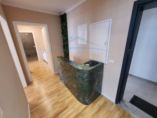 0683487469 Tirane, jepet me qera zyre Kati 2, 127 m² 2.200 € (Lake View , Liqeni Artificial)