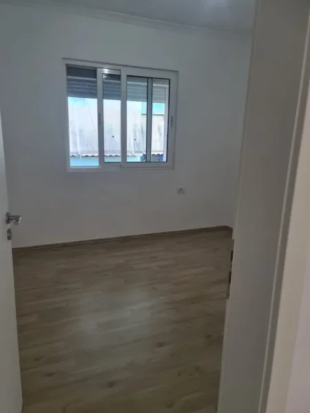Tirane, shitet apartament 2+1+Aneks+Ballkon Kati 5, 73 m² 155.000 € 