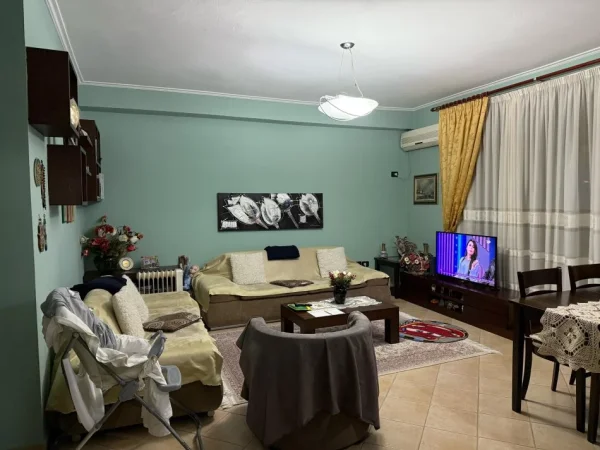 Tirane, shitet apartament 2+1 Kati 9, 92 m² 252.000 € (ISH EKSPOZITA)