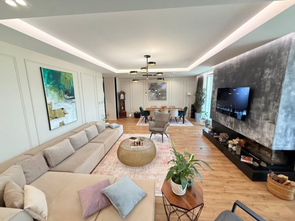 Tirane, shitet apartament+verande | Penthouse 3+1+Aneks+Ballkon Kati 7, 280 m² (Kopshti Botanik)