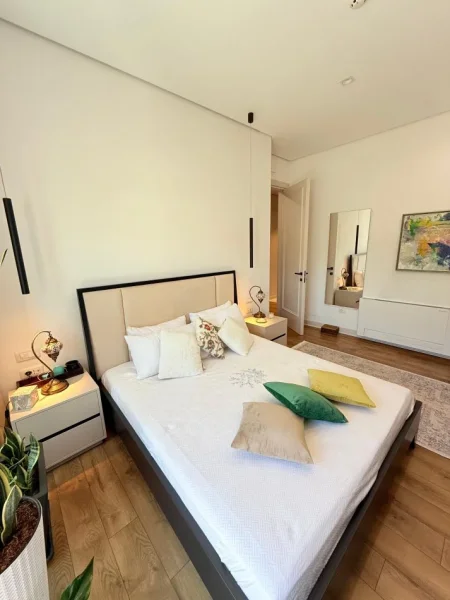 Tirane, shitet apartament+verande | Penthouse 3+1+Aneks+Ballkon Kati 7, 280 m² (Kopshti Botanik)