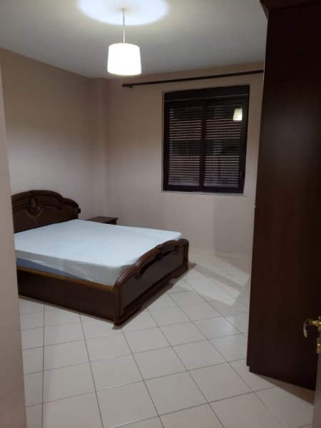 Tirane, jepet me qera apartament 1+1+Ballkon Kati 2, 60 m² 500 € (Kompleksi Panorama ,Don Bosko)