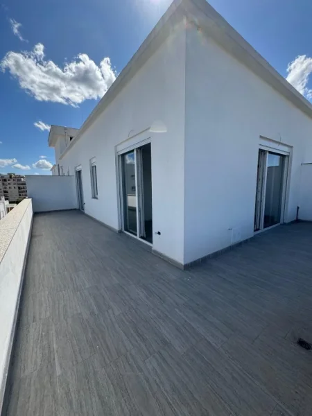 Tirane, shitet apartament 2+1+Ballkon Kati 5, 120 m² 142.000 € (Kompleksi Tudas Astir Gati Per Banim Okazion)