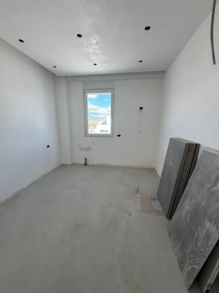 Tirane, shitet apartament 2+1+Ballkon Kati 5, 120 m² 142.000 € (Kompleksi Tudas Astir Gati Per Banim Okazion)