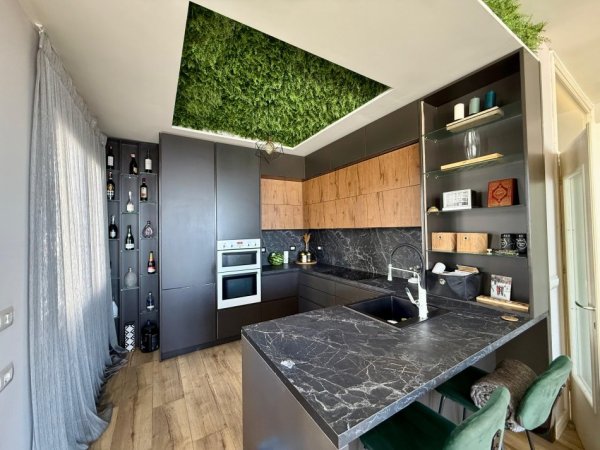Tirane, shes apartament 2+1+Aneks+Ballkon Kati 3, 150 m² 293.000 € 