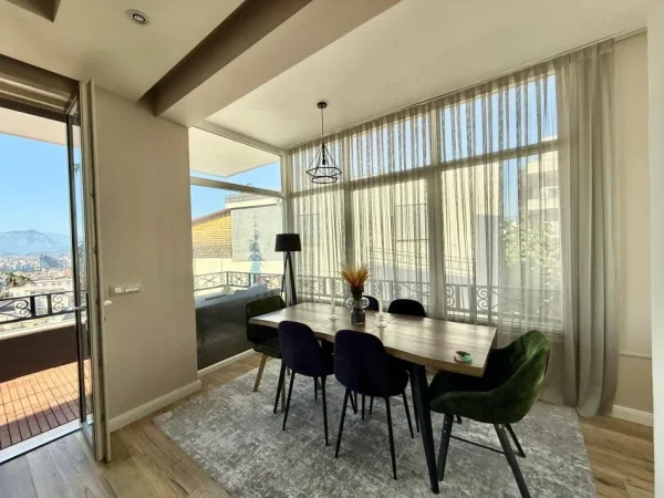 Tirane, shes apartament 2+1+Aneks+Ballkon Kati 3, 150 m² 293.000 € 