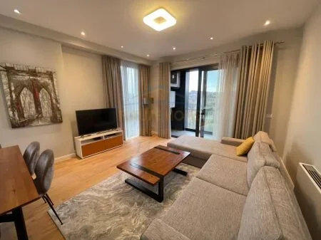 Tirane, shitet apartament 3+1+2+Ballkon Kati 12, 140 m² 700.000 € (Rruga e Elbasanit, Park Gate)