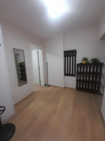 Apartament 2+1 Me Qera, 520 E,Shkolla Medreses, Rruga Dibrës- Tiranë