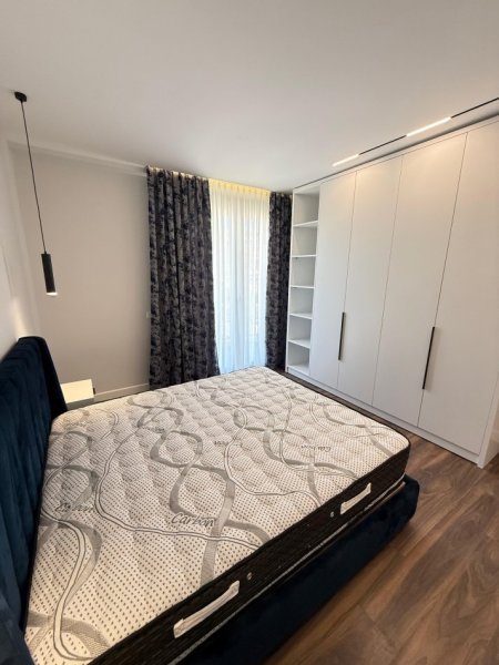 Tirane, jepet me qera 2+1+Ballkon Kati 3, 1.000 € 