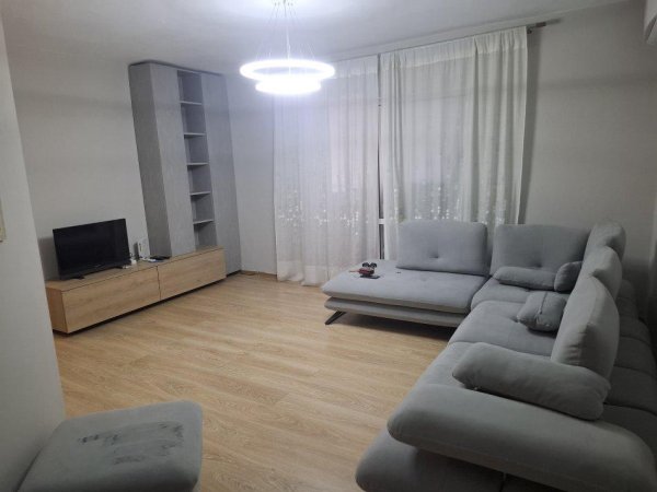 Tirane, jepet me qera apartament 1+1+Ballkon Kati 4, 65 m² 550 € (Vasil Shanto)