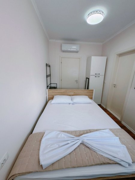 Garsoniere per qira te Rruga e Durrësit