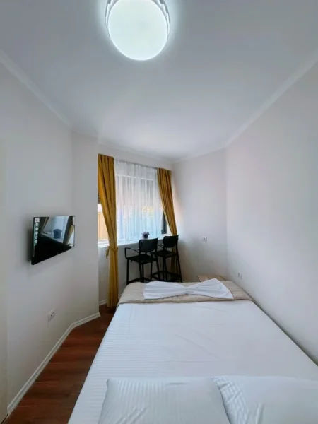 Garsoniere per qira te Rruga e Durrësit