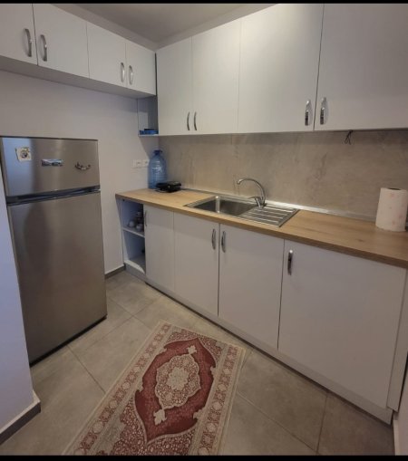 Tirane, apartament