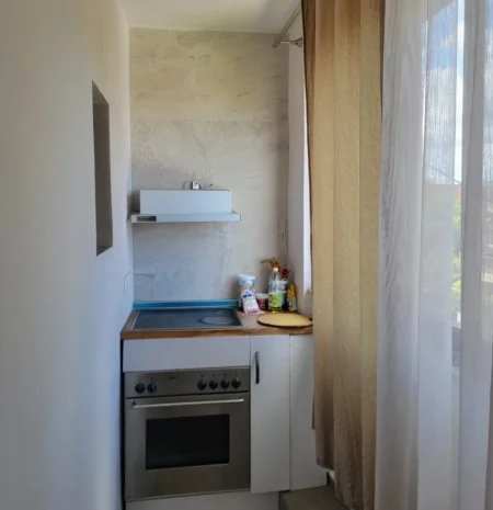 Tirane, apartament