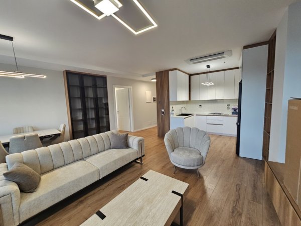 Tirane, jepet me qera apartament 2+1+Ballkon Kati 10, 128 m² 2.000 € (LAKE VIEW)