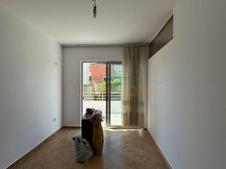 Tirane, shitet apartament 2+1 Kati 2, 125 m² 14.500.000 € 