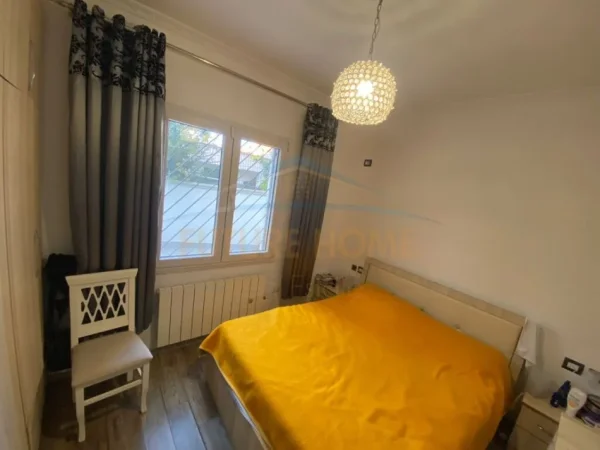 Prane UKD, shitet shtepi 3+1+Ballkon Kati 0, 295 m² 220.000 € (Durres)