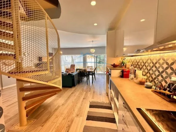 Durres, shitet apartament Dublex Kati 3, 150 m² 320.000 € (Golem)