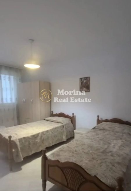 Tirane, jepet me qera apartament 3+1 Kati 1, 100 m² 650 € (Zogu i Zi)