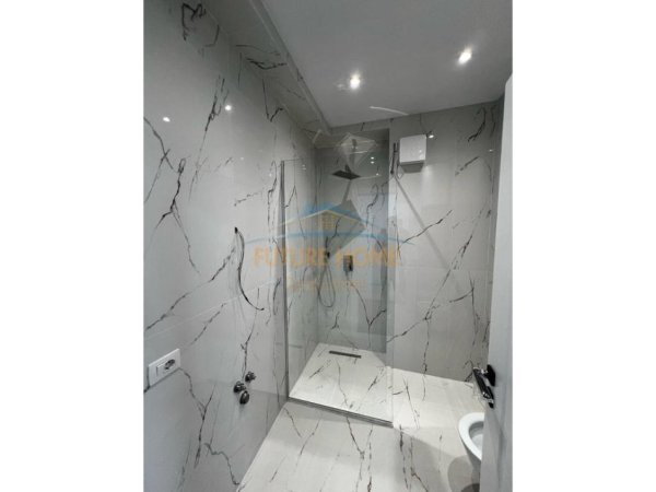 Tirane, shitet apartament 2+1 Kati 5, 100 m² 250.000 € 