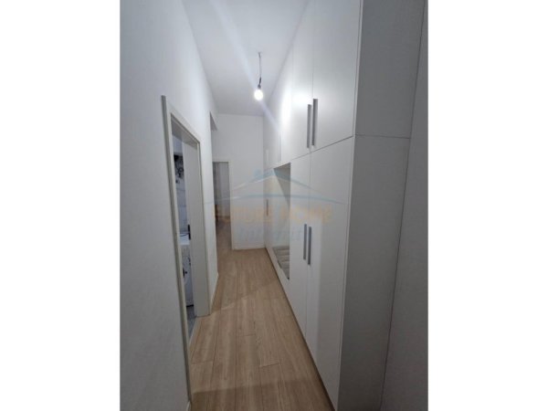 Tirane, jepet me qera apartament 2+1 Kati 6, 98 m² 500 € (Ali Demi)