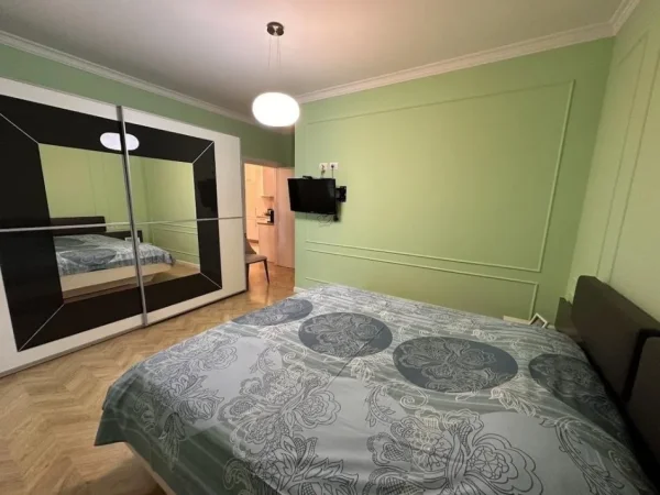 Tirane, shes apartament 2+1 Kati 1, 154 m² 280.000 € (Qyteti i Studentit)