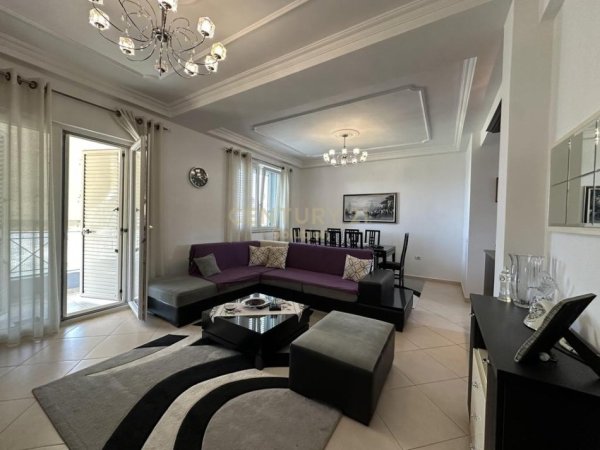 Tirane, shes apartament 2+1 Kati 2, 118 m² 170.000 € (Sauk)