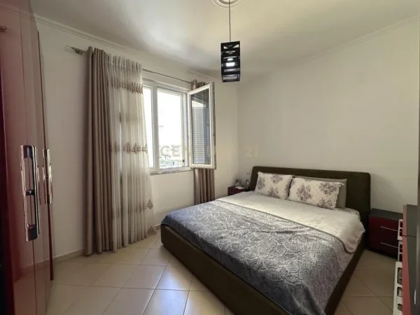 Tirane, shes apartament 2+1 Kati 2, 118 m² 170.000 € (Sauk)