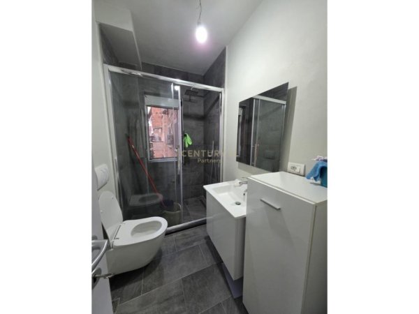 Tirane, shitet apartament 2+1 Kati 3, 80 m² 155.000 € (MATERNITETIT TE RI)
