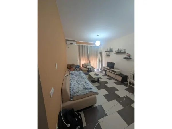 Tirane, shes apartament 1+1 Kati 1, 63 m² 75.000 € (Fresk)