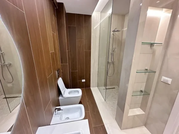 Tirane, jepet me qera apartament 2+1 Kati 3, 100 m² 1.200 € (zogu zi)