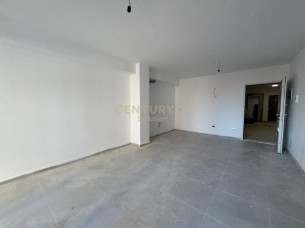 Shqiperi, shes apartament 1+1 Kati 2, 78 m² 105.500 € (Astir)