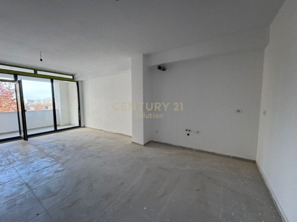 Shqiperi, shes apartament 1+1 Kati 2, 78 m² 105.500 € (Astir)