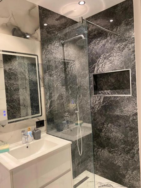 Super apartament me qera 1+1+Ballkon Kati 8, 61 m² 600 € (RR. E KAVAJES PRANE GLOBE)