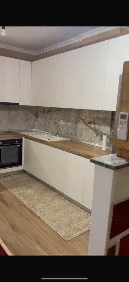 Tirane, jepet me qera apartament 2+1 Kati 1, 71 m² 500 € (Kompleksi Tom Doshi)