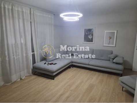 Tirane, jepet me qera apartament 1+1 Kati 4, 65 m² 550 € (Komuna e Parisit)
