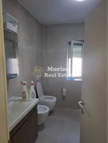 Tirane, jepet me qera apartament 1+1 Kati 4, 65 m² 550 € (Komuna e Parisit)