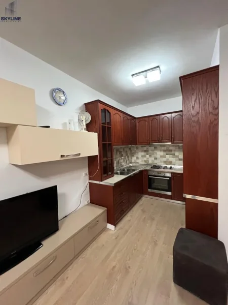 Tirane, jepet me qera apartament 2+1 Kati 3, 90 m² 500 € 