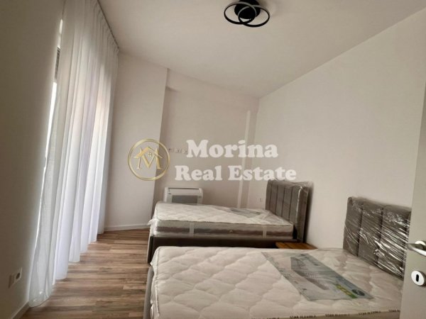 Tirane, jepet me qera apartament 2+1 Kati 10, 150 m² 800 € (Joedan Misja)