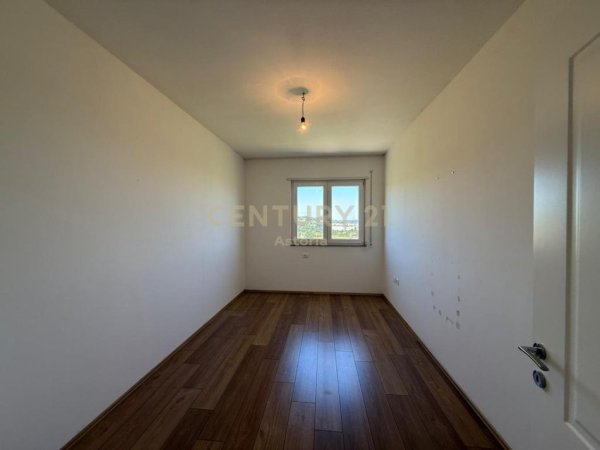 Tirane, shes 3+1 Kati 9, 124 m² 167.000 € (Astir)