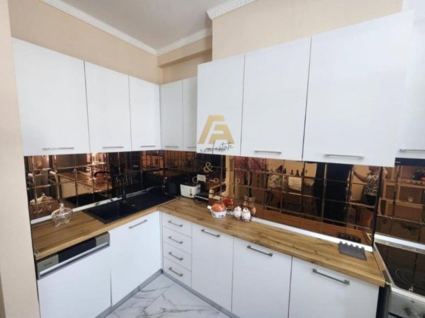 Golem, shitet apartament 1+1 Kati 3, 78 m² 111.000 € (Golem)