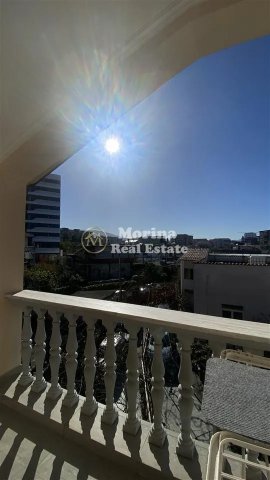 Tirane, jepet me qera shtepi 1+1 Kati 3, 70 m² 400 € (Fiori di Bosco)