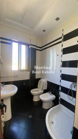 Tirane, jepet me qera shtepi 1+1 Kati 3, 70 m² 400 € (Fiori di Bosco)